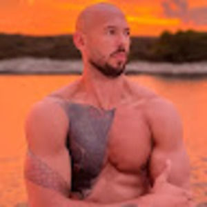 Meet your Posher, Eli